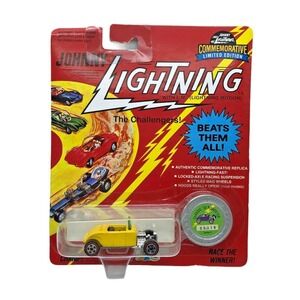 Johnny Lightning The Challengers Classic 1932 32 Ford Roadster Rumble Seat 1/64